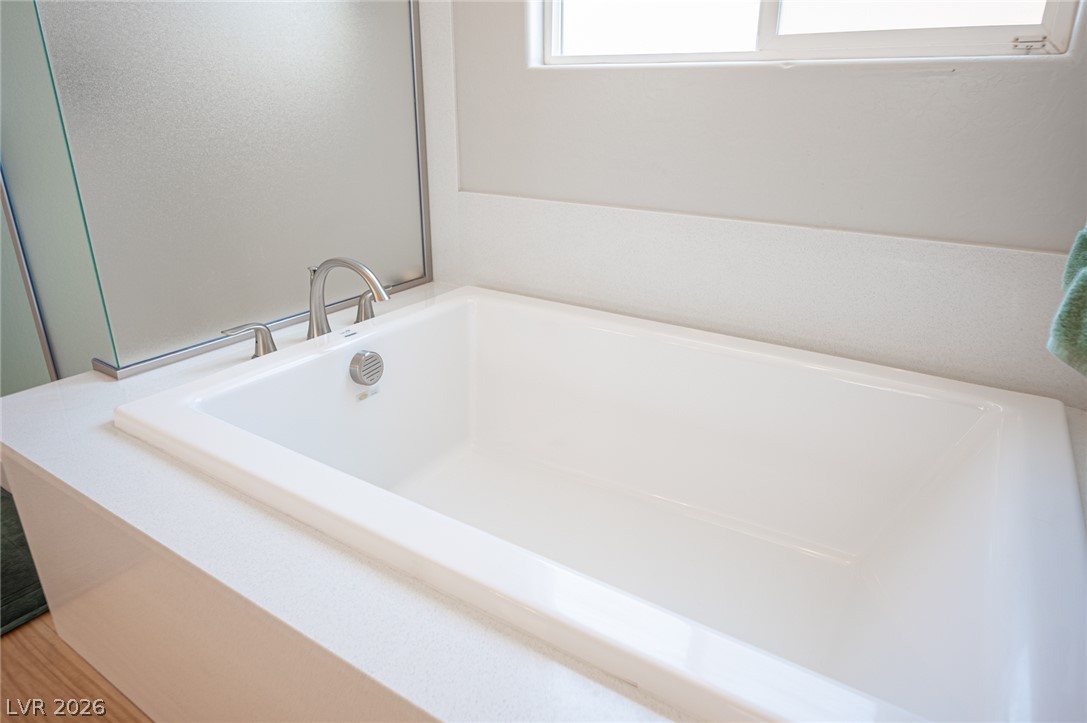 10184 Ocher Valley Avenue Property Photo 45