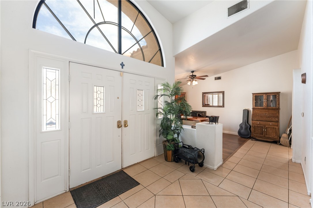 2305 Bear Valley Street Property Photo 7