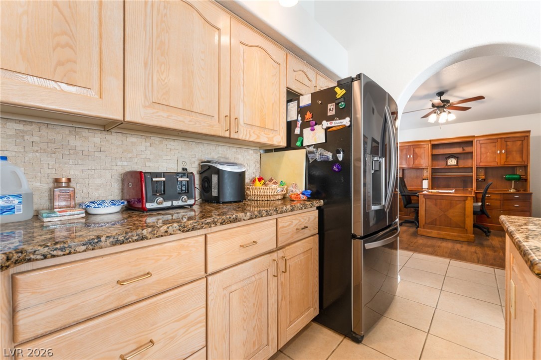 2305 Bear Valley Street Property Photo 18