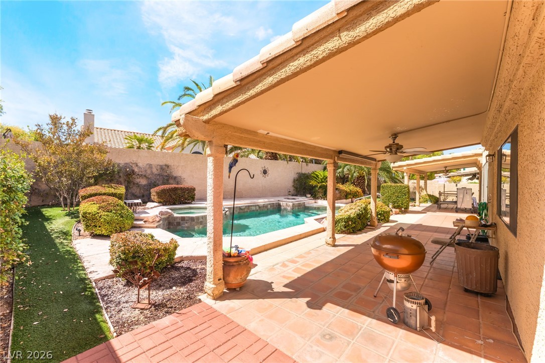 2305 Bear Valley Street Property Photo 46