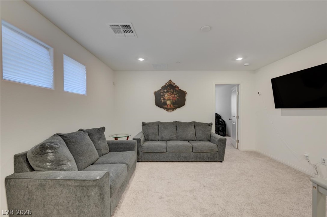 2663 Sierra Grande Street Property Photo 13