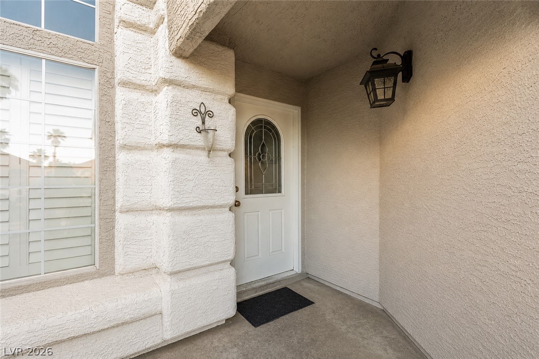 5024 Silhouette Avenue Property Photo 3