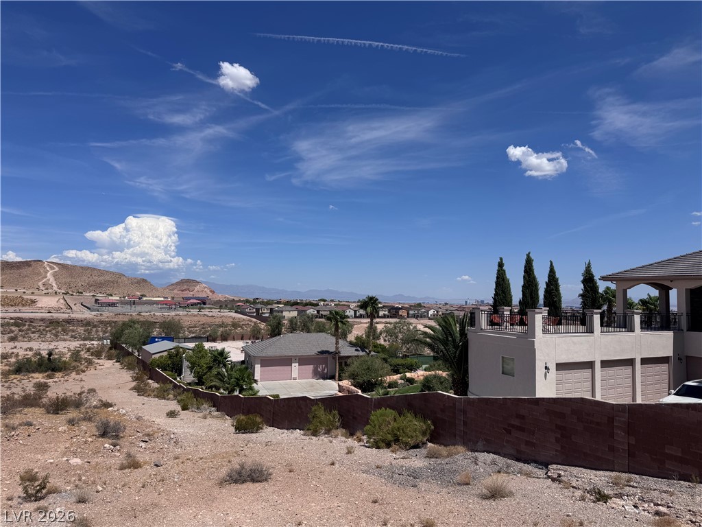 2810929 Property Photo 3
