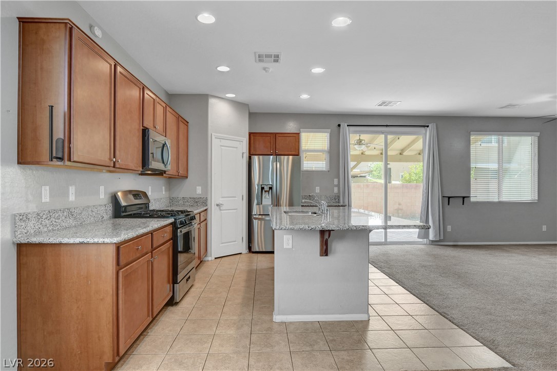 2107 Saybrook Avenue Property Photo 6