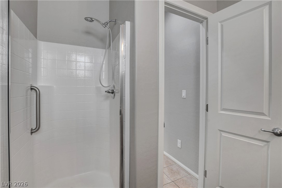 2107 Saybrook Avenue Property Photo 8