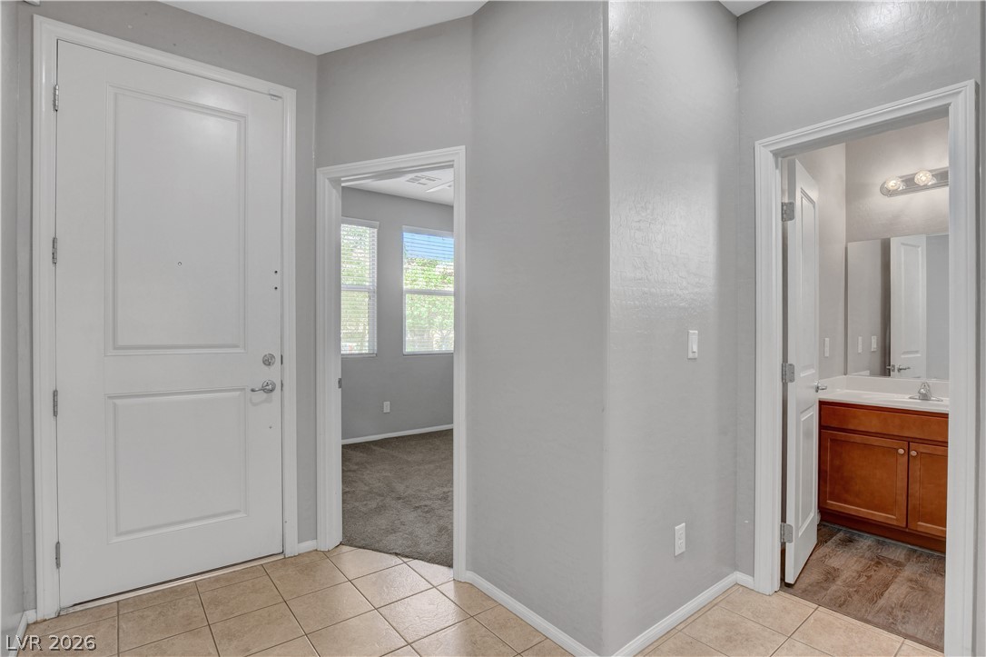 2107 Saybrook Avenue Property Photo 9