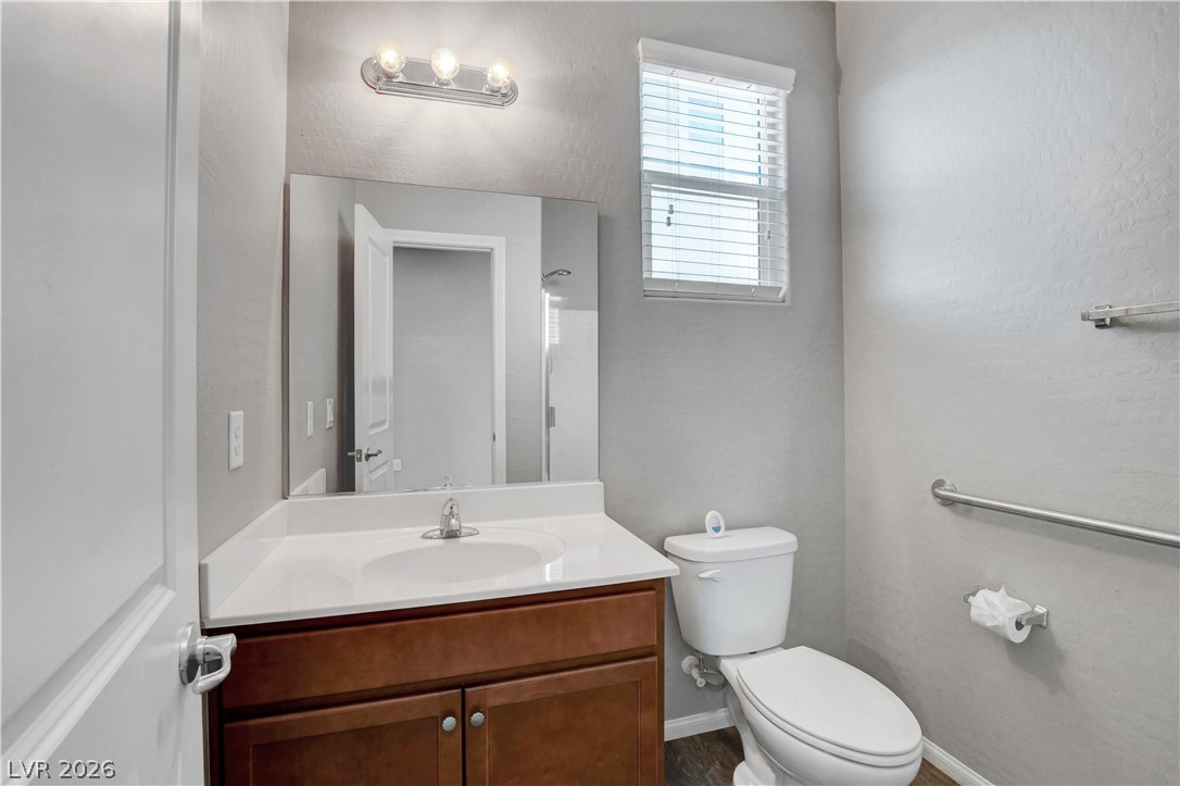 2107 Saybrook Avenue Property Photo 11
