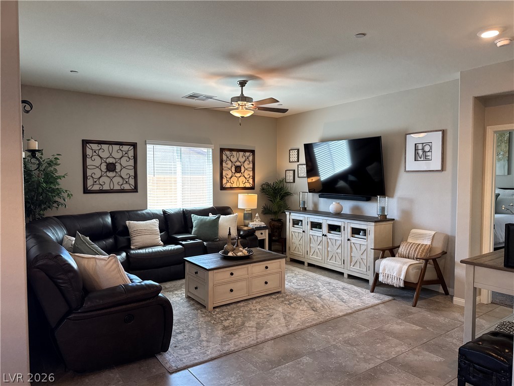 10927 Artisan Ranch Avenue Property Photo 15