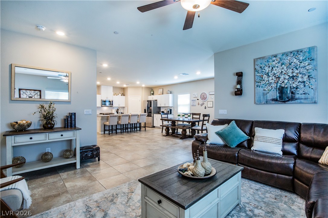 10927 Artisan Ranch Avenue Property Photo 17