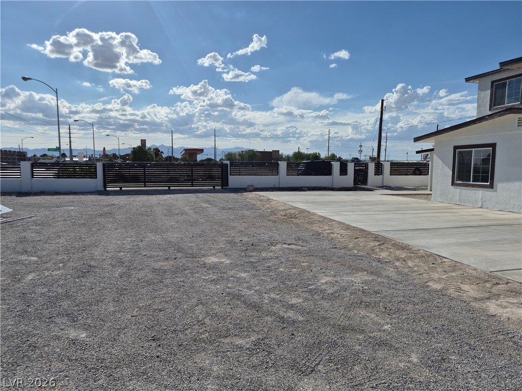 3608 East Cheyenne Avenue Property Photo 23
