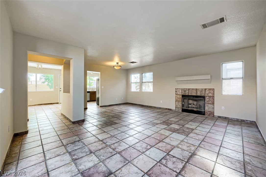 9304 Chilly Pond Avenue Property Photo 3