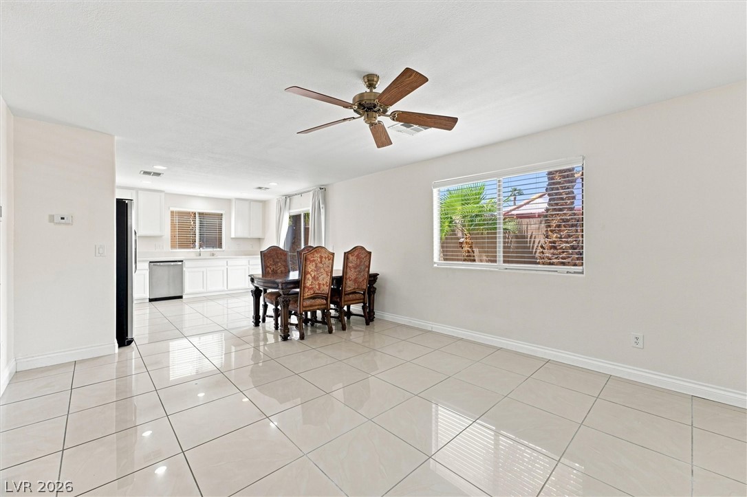 10999 Florence Hills Street Property Photo 3