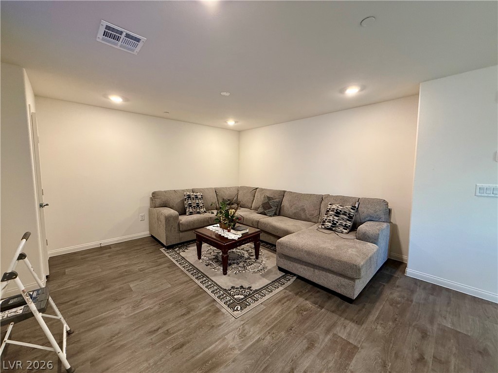 2686 Mango Light Avenue Property Photo 2