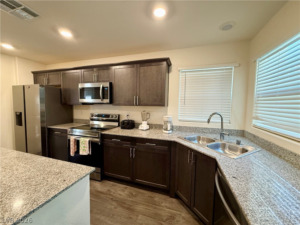 2686 Mango Light Avenue Property Photo 3