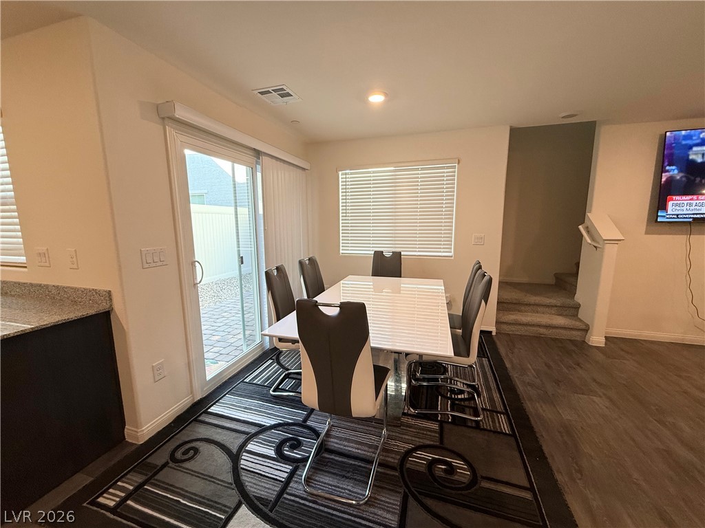 2686 Mango Light Avenue Property Photo 4