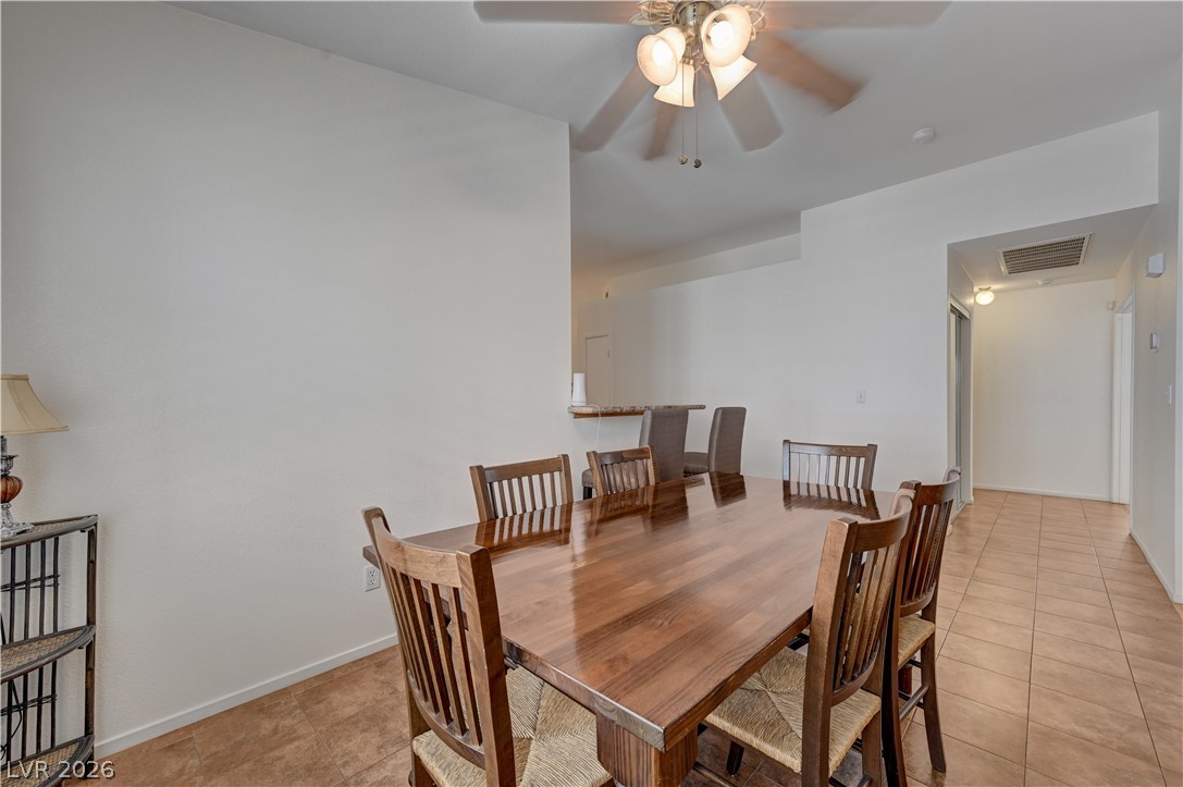 5001 Cedar Lawn Way Property Photo 17