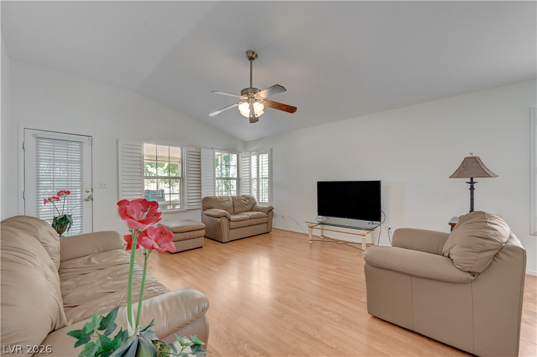 5001 Cedar Lawn Way Property Photo 19