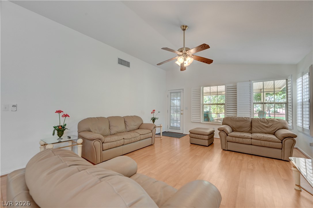 5001 Cedar Lawn Way Property Photo 20