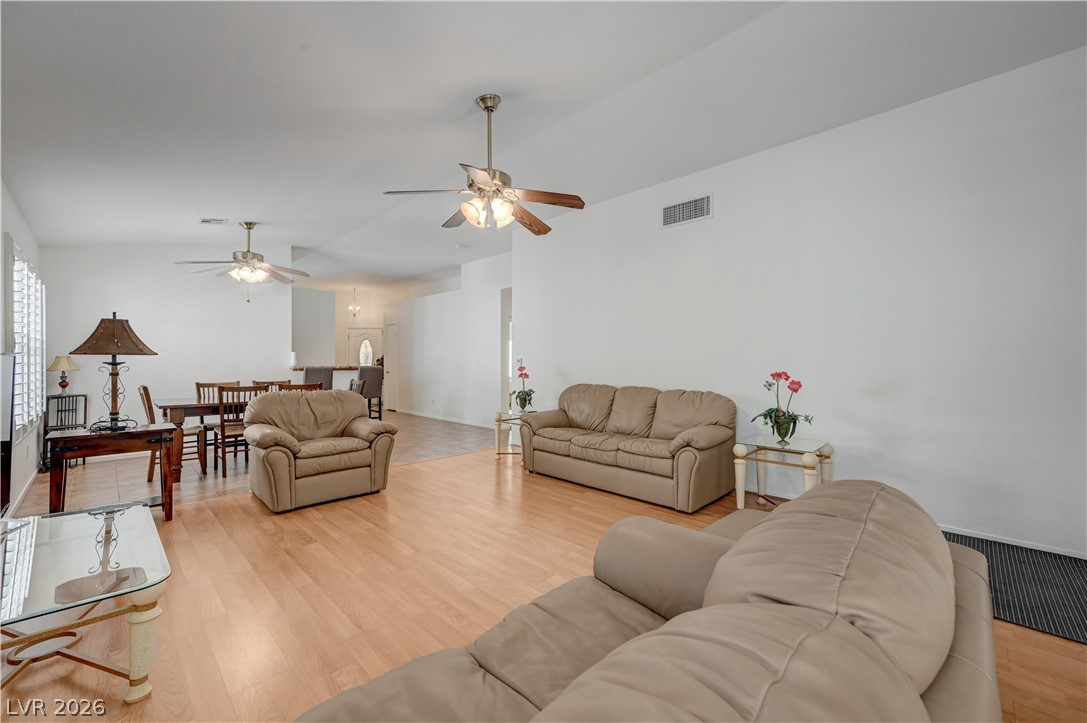 5001 Cedar Lawn Way Property Photo 22