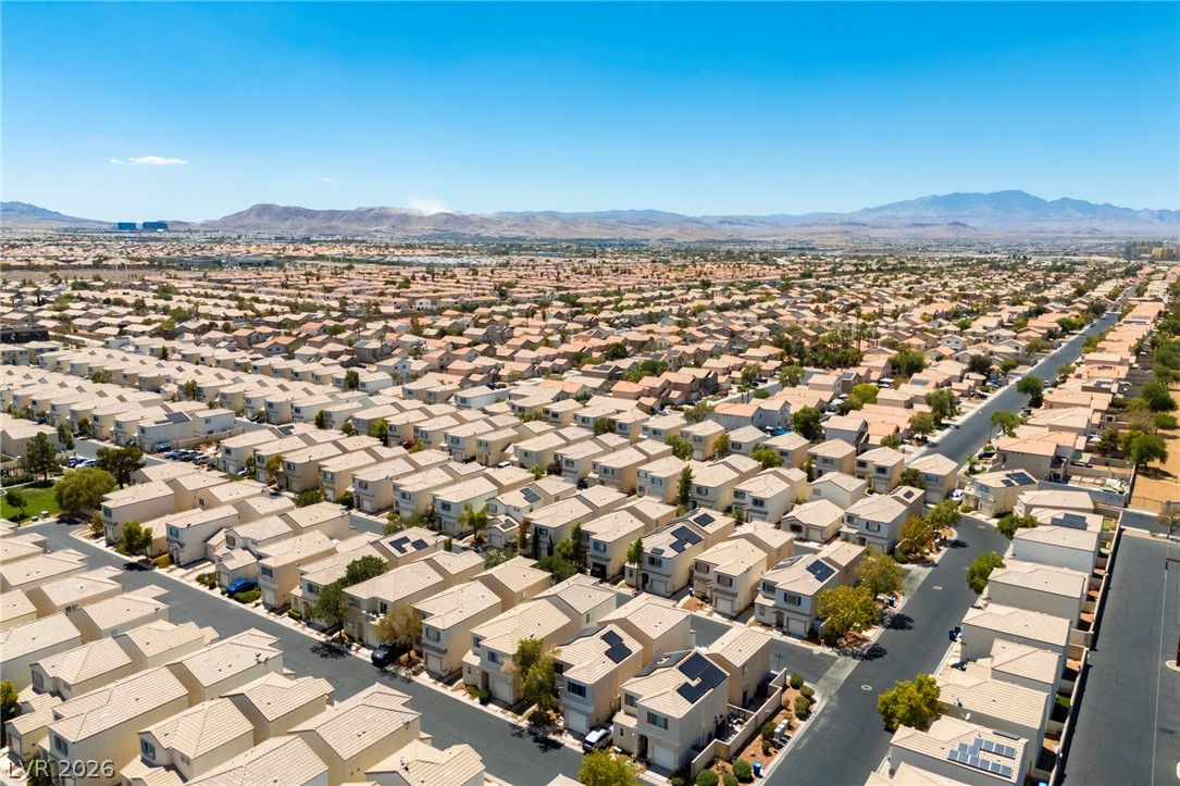 9929 Fragile Fields Street Property Photo 37