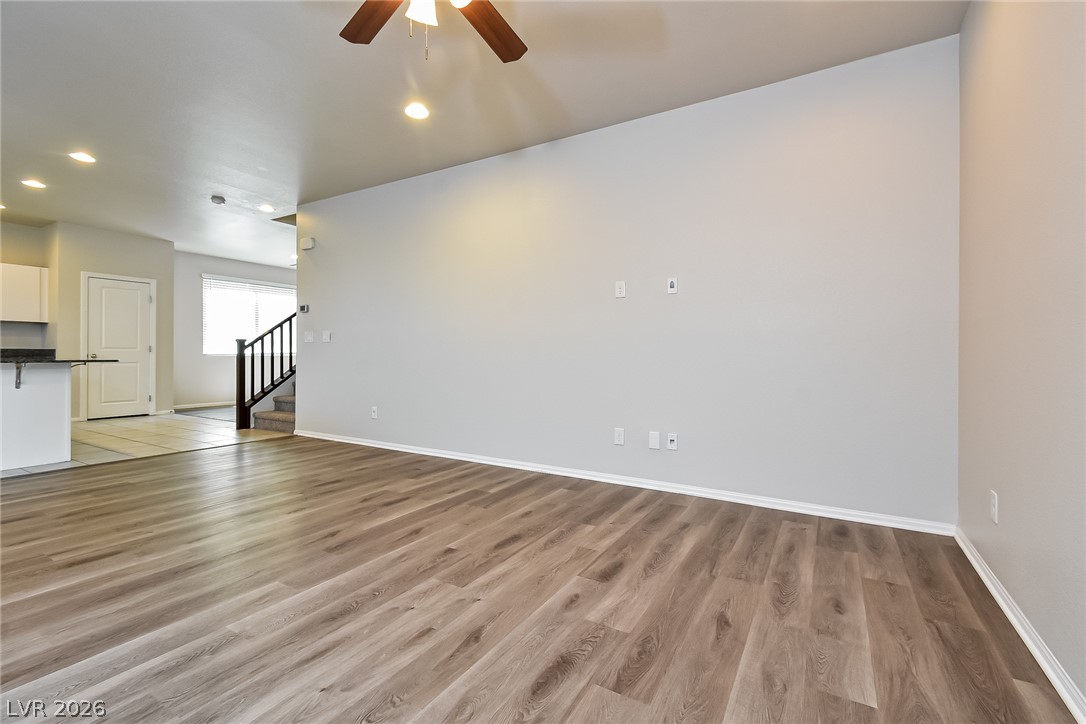 5726 Artesia Fountain Street Property Photo 7