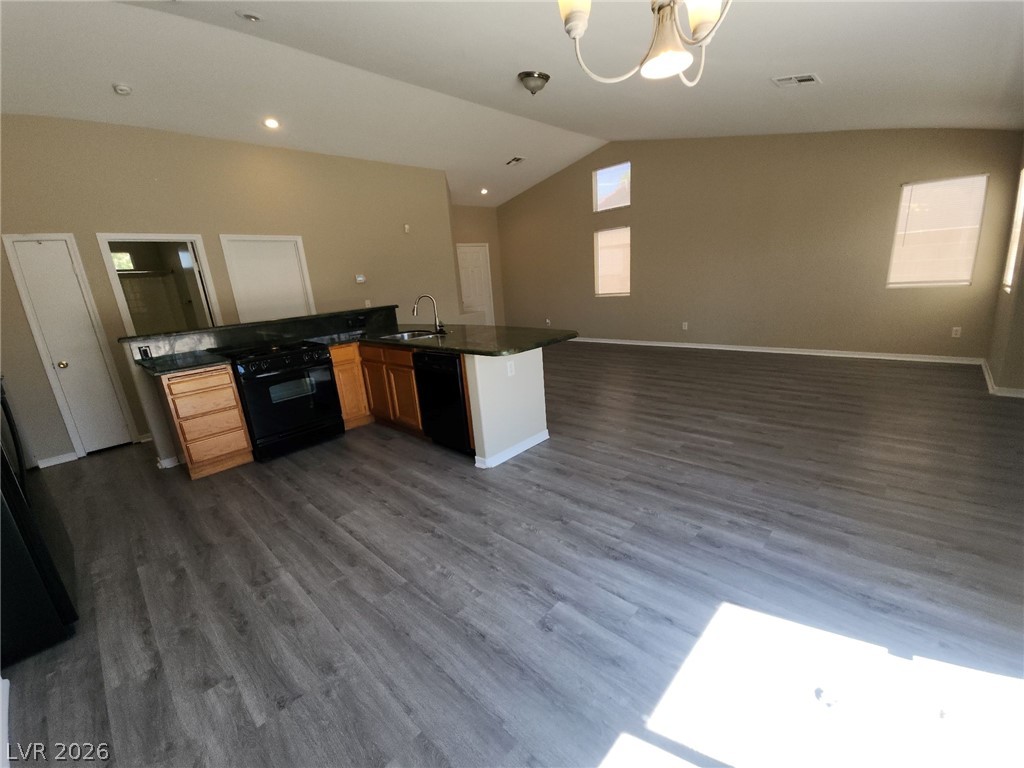 6133 Casper Sands Court Property Photo 10