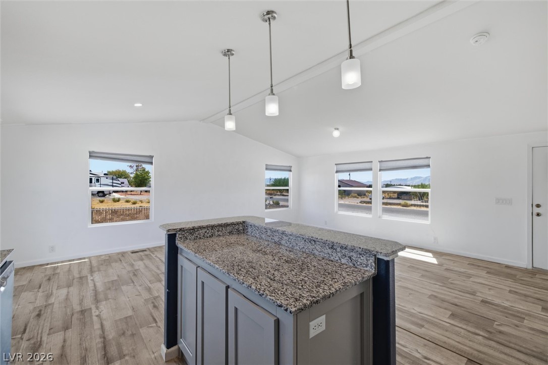 5361 Genoa Avenue Property Photo 13