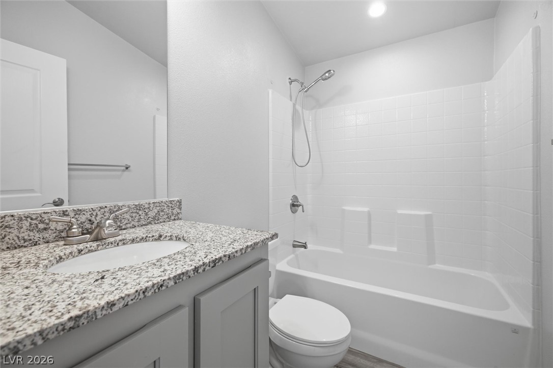 5361 Genoa Avenue Property Photo 17