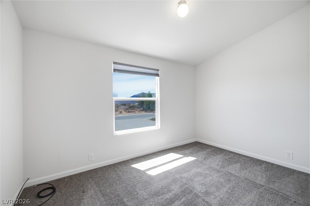 5361 Genoa Avenue Property Photo 18