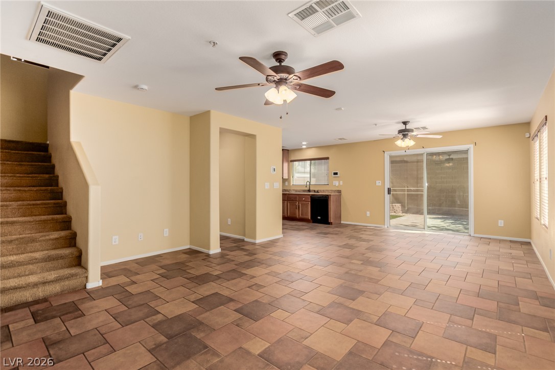179 Redwood Pond Drive Property Photo 3
