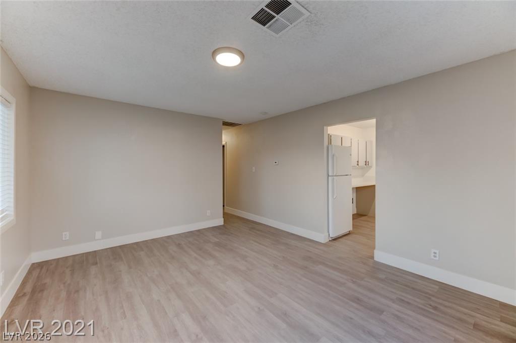 1940 Ward Drive Property Photo 10