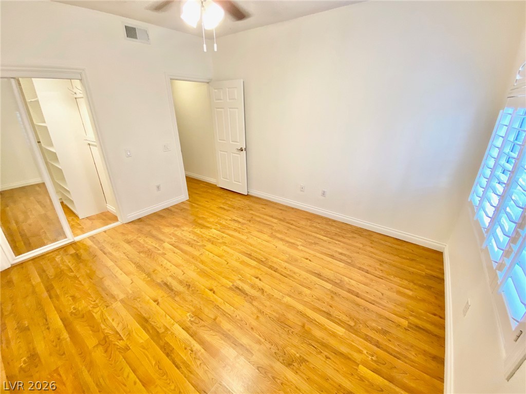 5415 West Harmon Avenue 1037 Property Photo 12