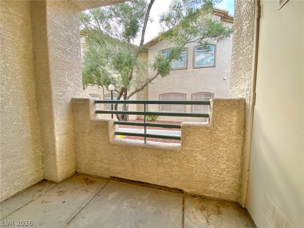 5415 West Harmon Avenue 1037 Property Photo 15