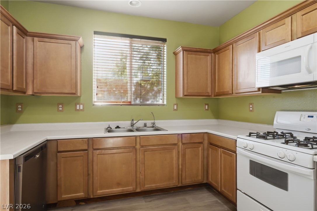 8925 Veneroso Street Property Photo 7