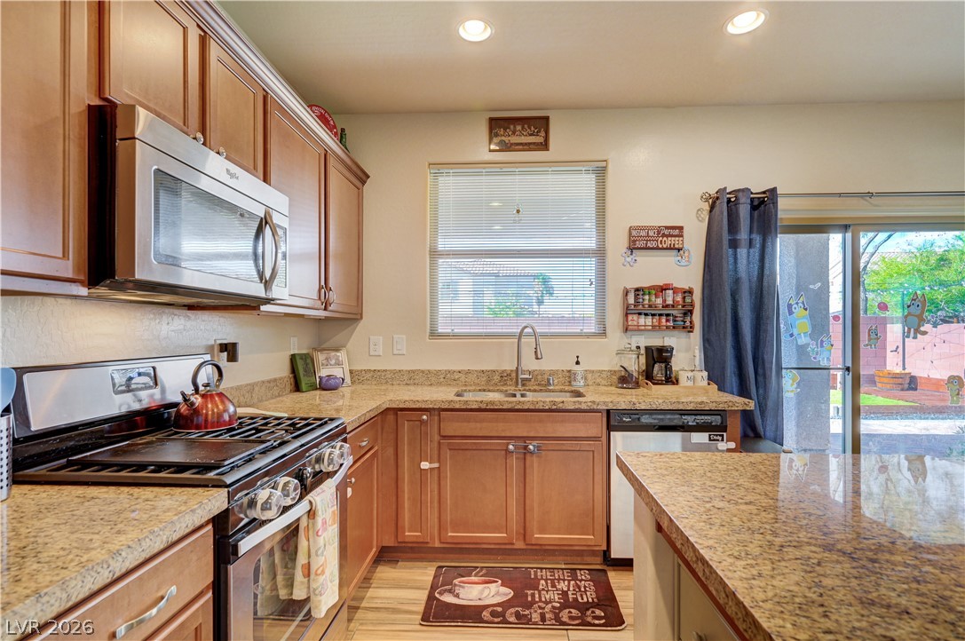 9856 Corliss Court Property Photo 7