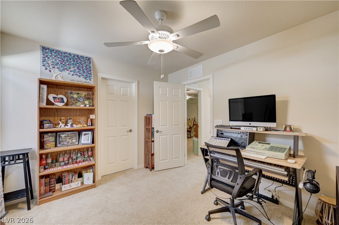 9856 Corliss Court Property Photo 19