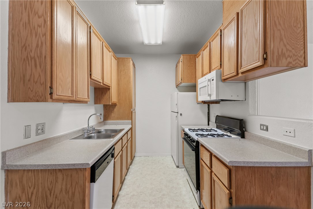 4730 East Craig Road 1081 Property Photo 16
