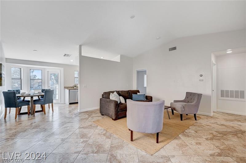 8017 Cetus Circle 201 Property Photo 2