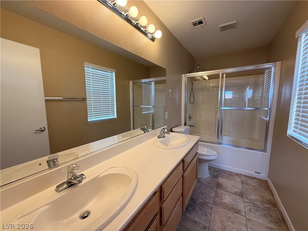 8816 Pine Pitch Drive Property Photo 11