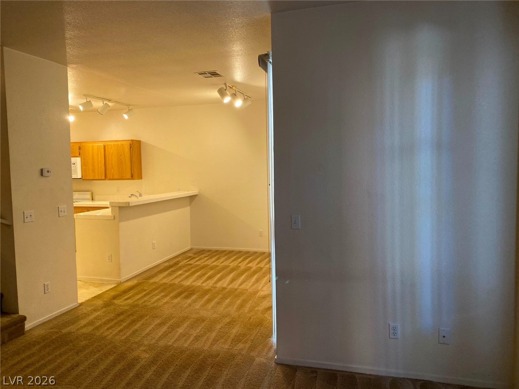 251 South Green Valley Parkway 1012 Property Photo 6