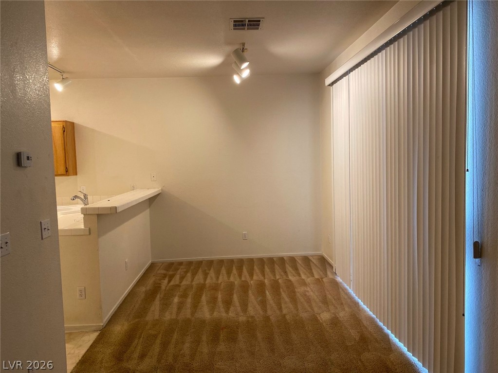 251 South Green Valley Parkway 1012 Property Photo 8