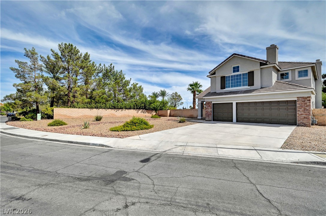 8307 San Ramon Drive Property Photo 2