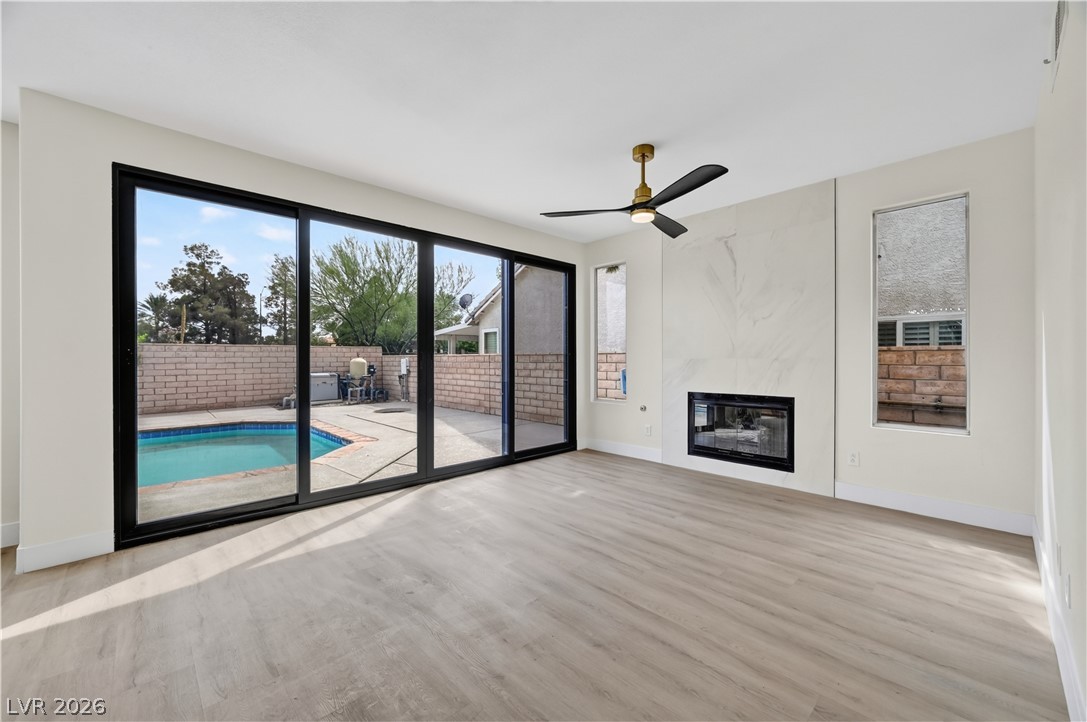 8307 San Ramon Drive Property Photo 15