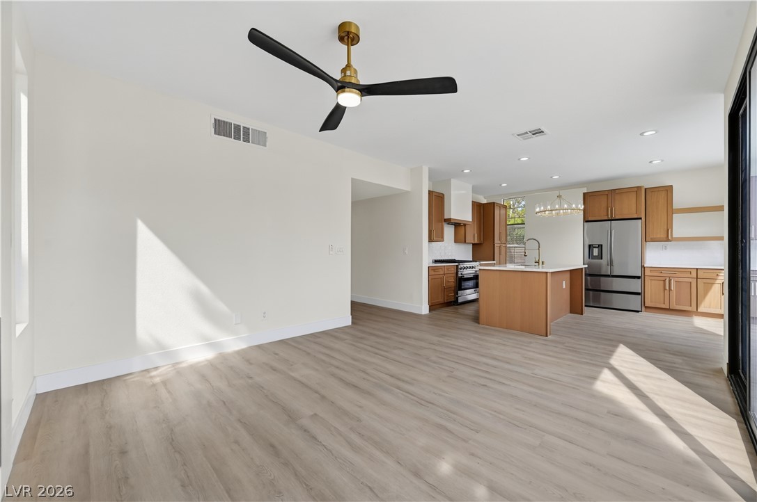 8307 San Ramon Drive Property Photo 19