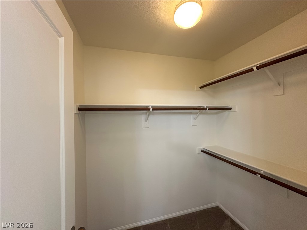 7563 Whitman Colonial Street Property Photo 11