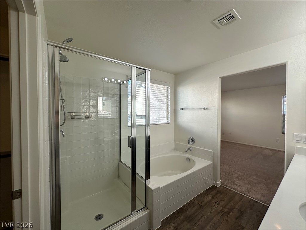 7563 Whitman Colonial Street Property Photo 12