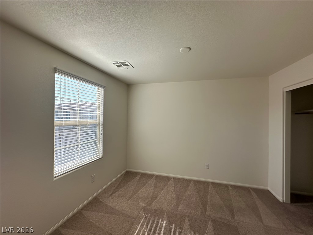 7563 Whitman Colonial Street Property Photo 18