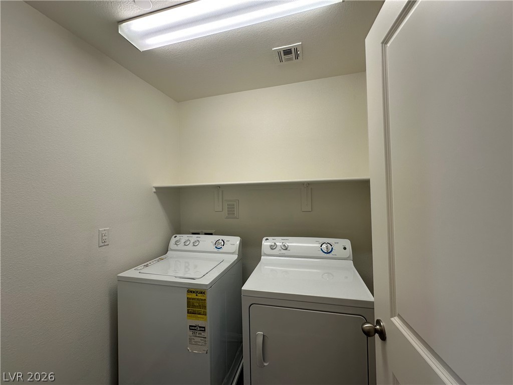 7563 Whitman Colonial Street Property Photo 21
