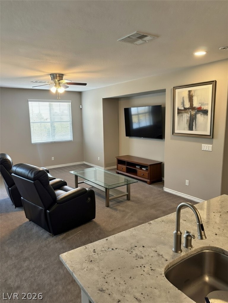 8823 Sherborne Gate Avenue Property Photo 6