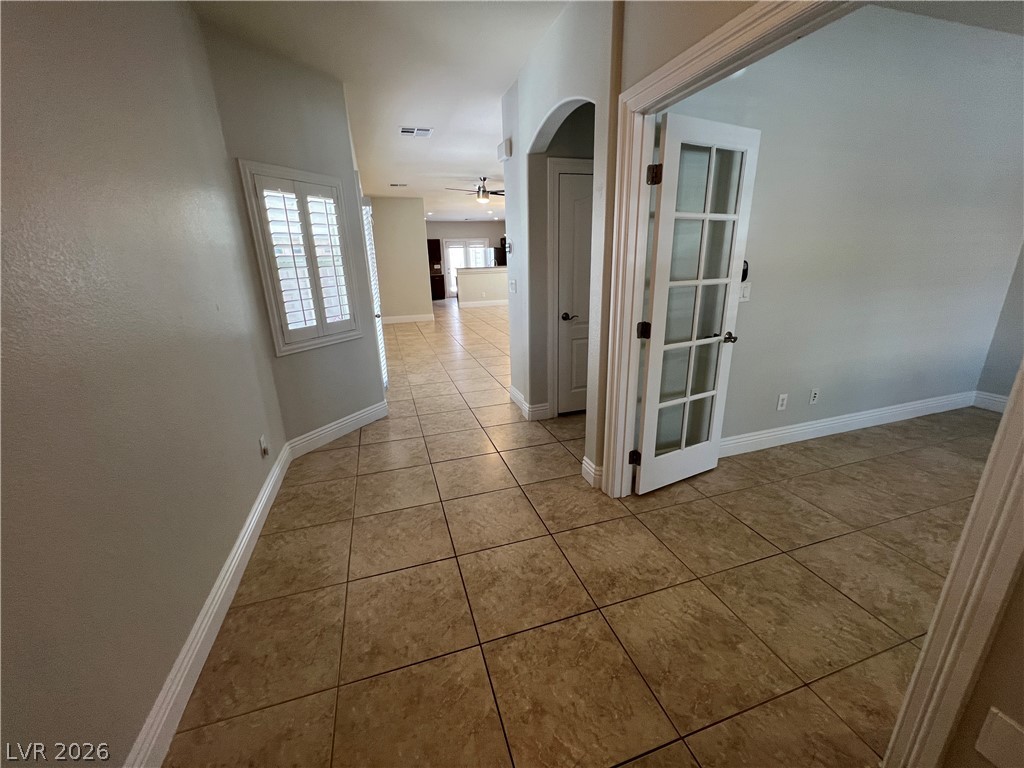 9460 Glendora Valley Street Property Photo 3